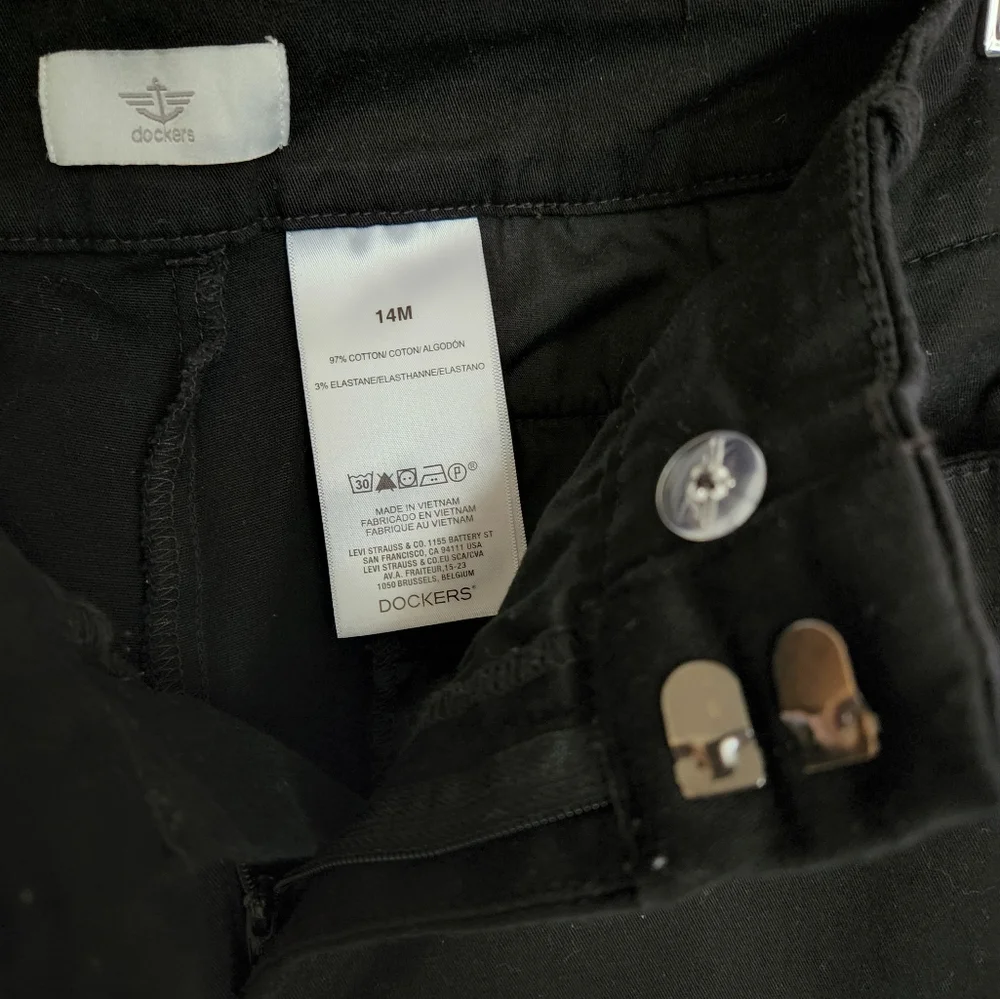 Dockers Medium Weight Black Slacks size 14 - Picture 8 of 9